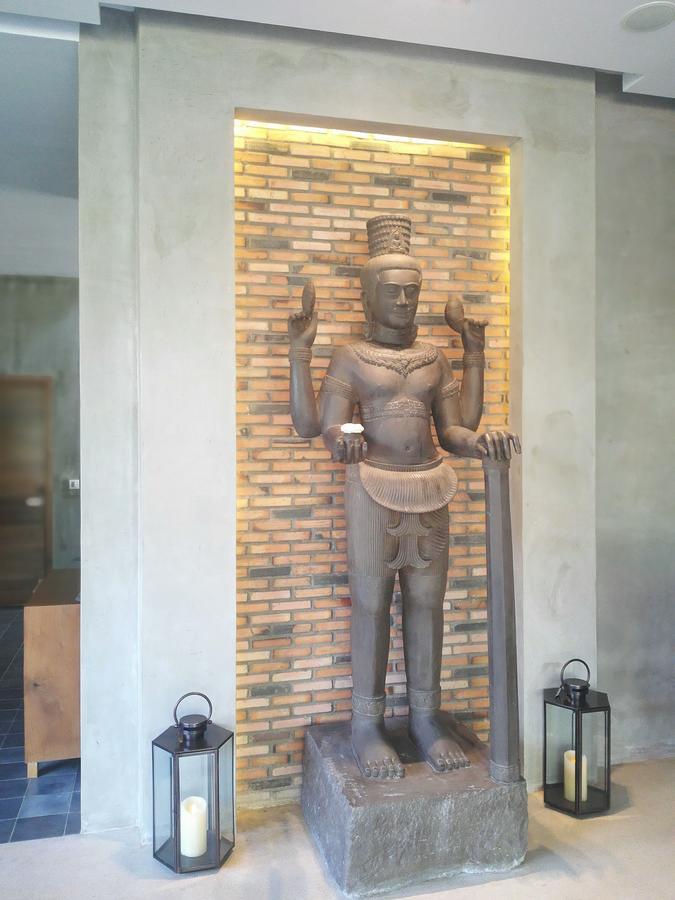 Theary'S Luxury Villa เสียมราฐ ภายนอก รูปภาพ